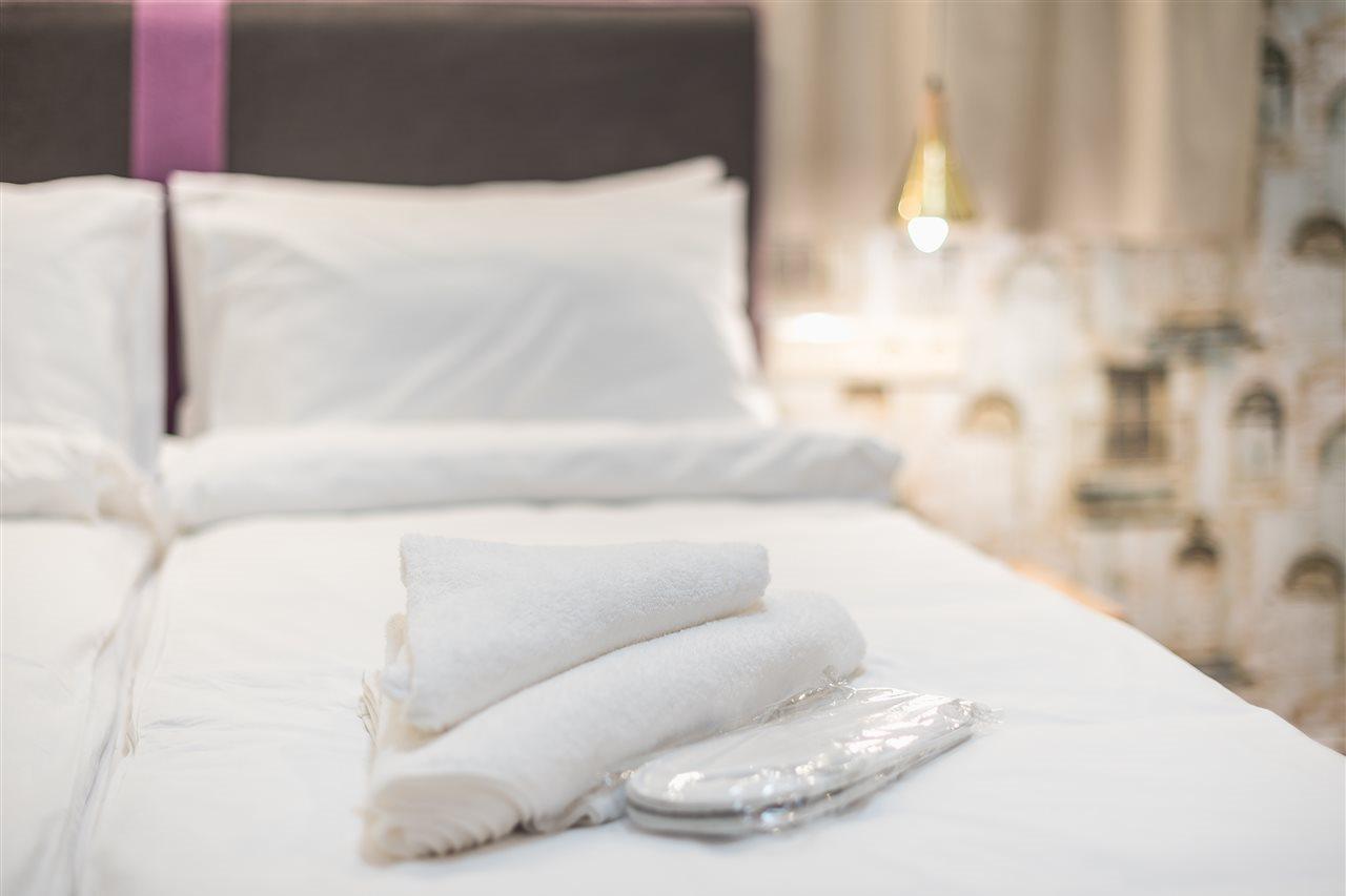 Lights Hotel Athen